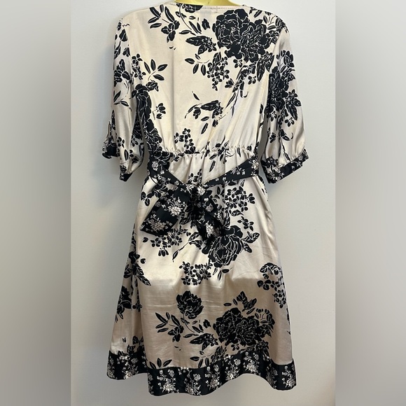 dELiA*s Cream and Black Floral Kimono Style Dress size M - Picture 2 of 7